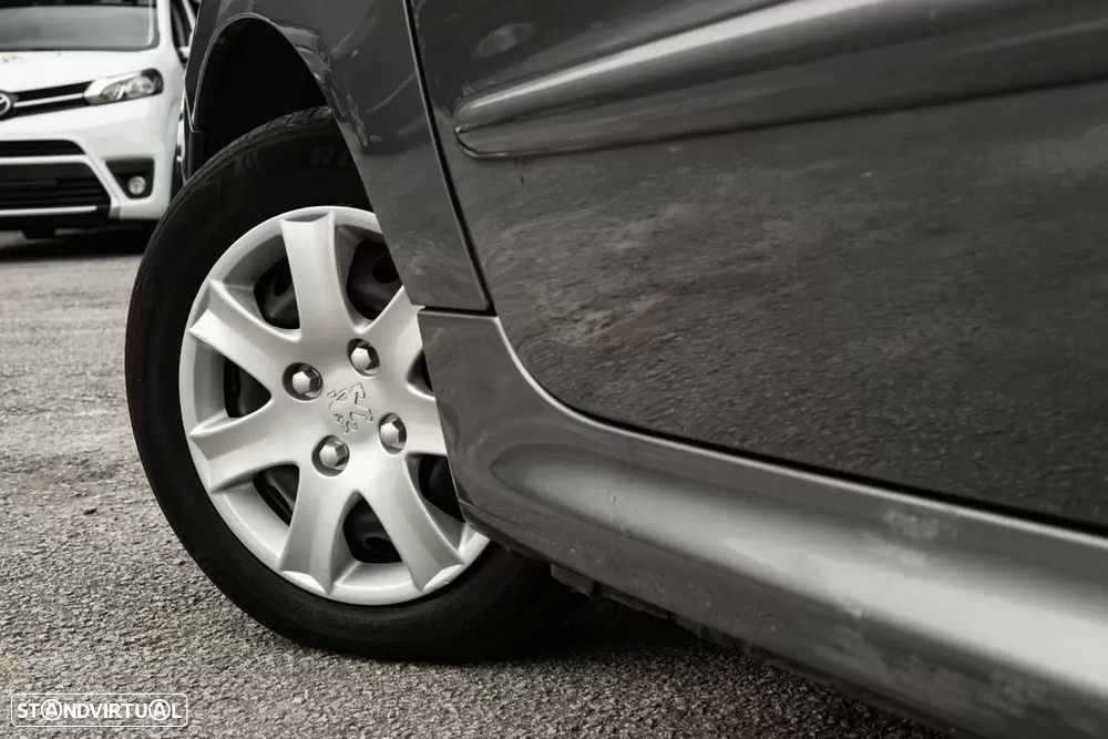 Peugeot 206+ 1.1 Urban - 8