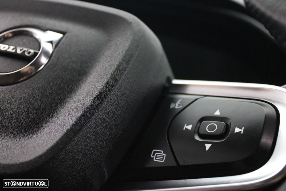 Volvo XC 40 1.5 T2 Momentum - 13
