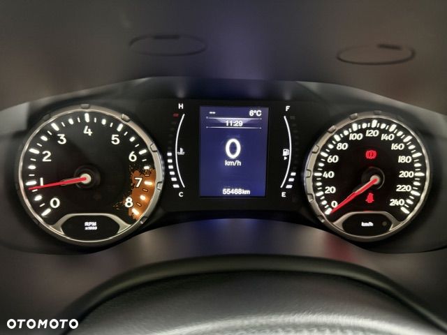 Jeep Renegade 1.6 E-TorQ Sport FWD - 12