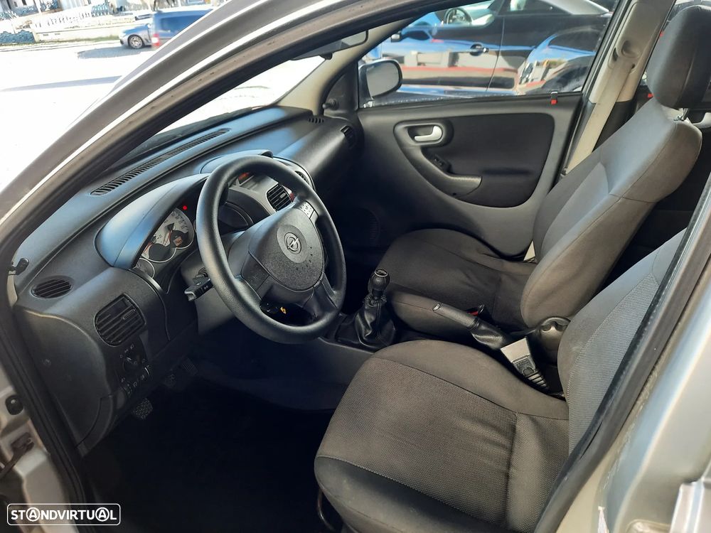 Opel Corsa 1.2 Twinport Cosmo - 5