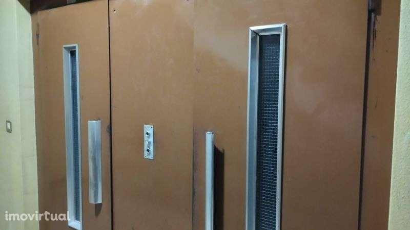 Aluguer apartamento Tribunal T3 - Grande imagem: 2/8