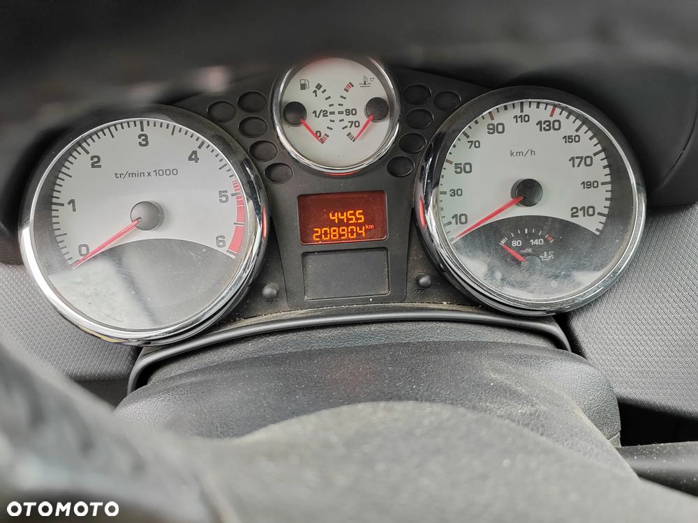 Peugeot 207 90 HDi FAP (Blue Lion) Filou - 13
