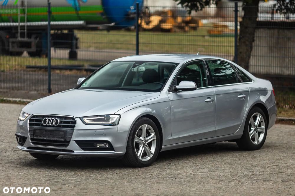 Audi A4 Limousine 2.0 TDI Sport - 5