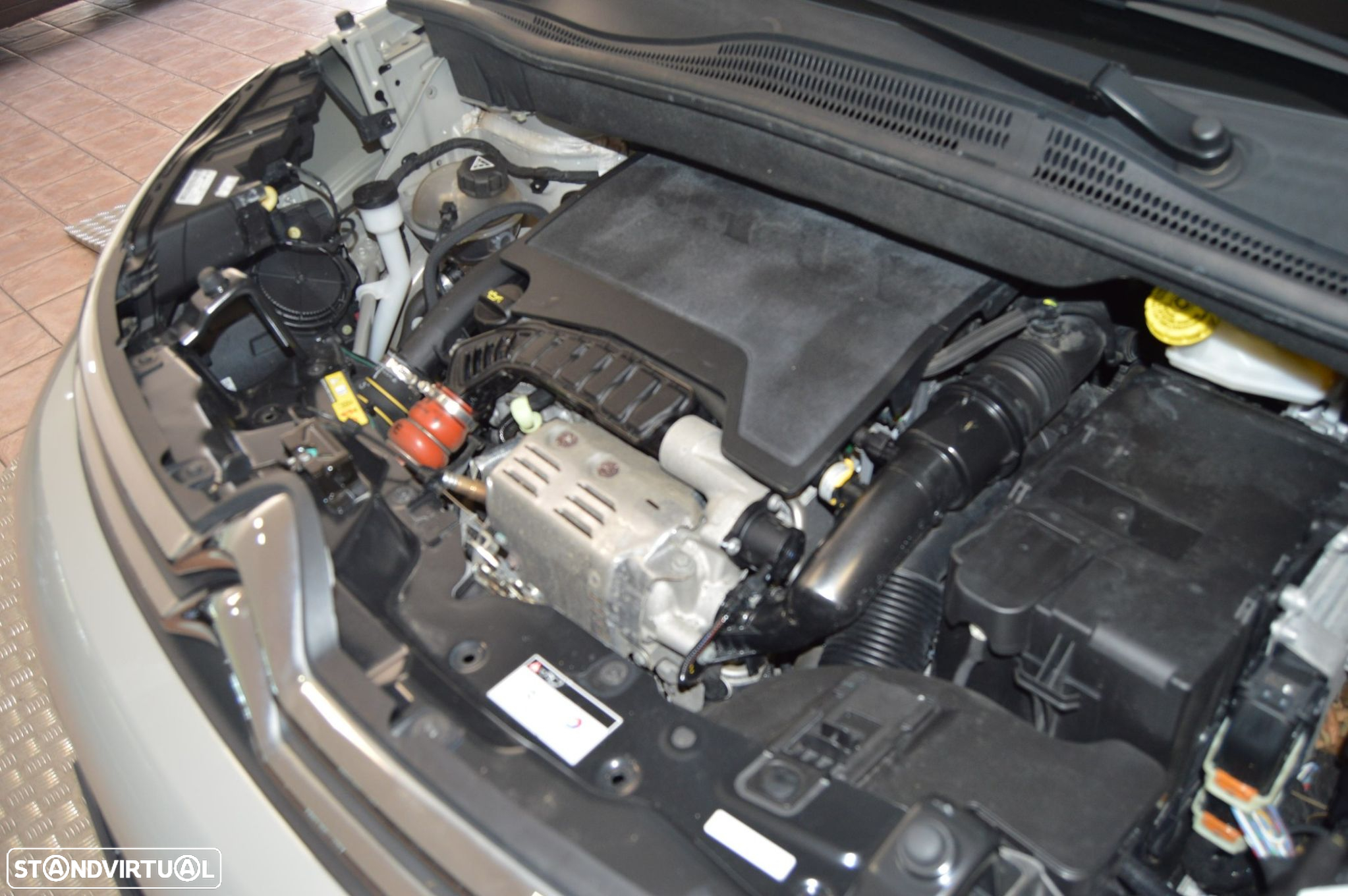 Citroën C3 Aircross 1.2 PureTech Shine - 17