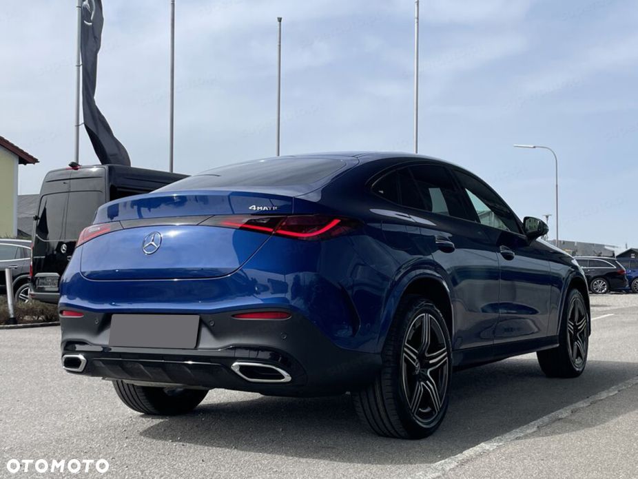 Mercedes-Benz GLC 220 d mHEV 4-Matic AMG Line - 4
