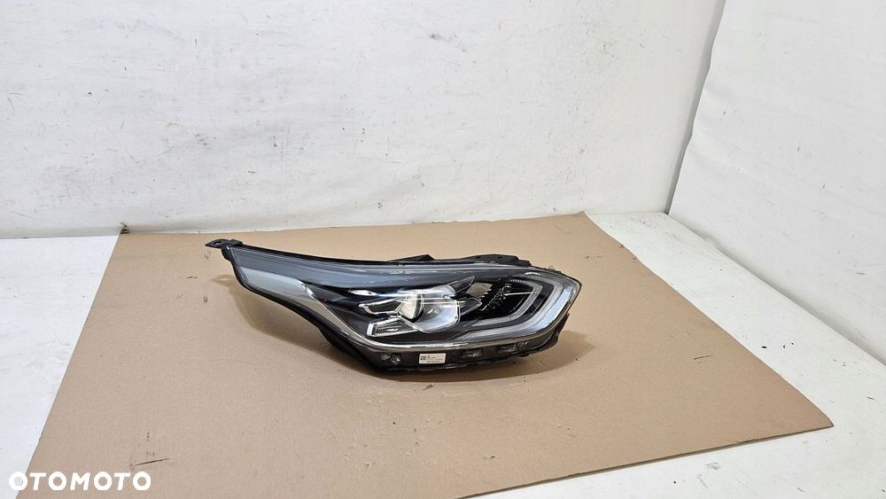 LAMPA PRZÓD PRZEDNIA PRAWA KIA CEED III FULL LED 92102J7100 - 1