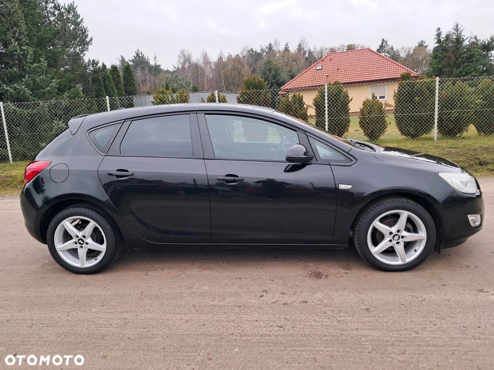 Opel Astra 1.6 Edition Sport - 9