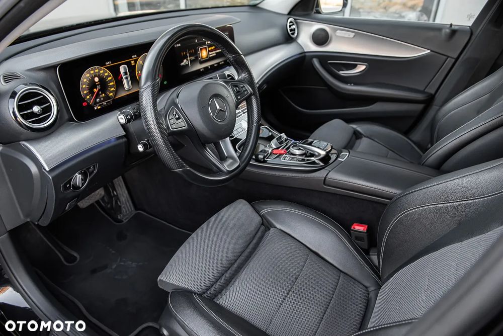 Mercedes-Benz Klasa E 220 d Business Edition 9G-TRONIC - 15