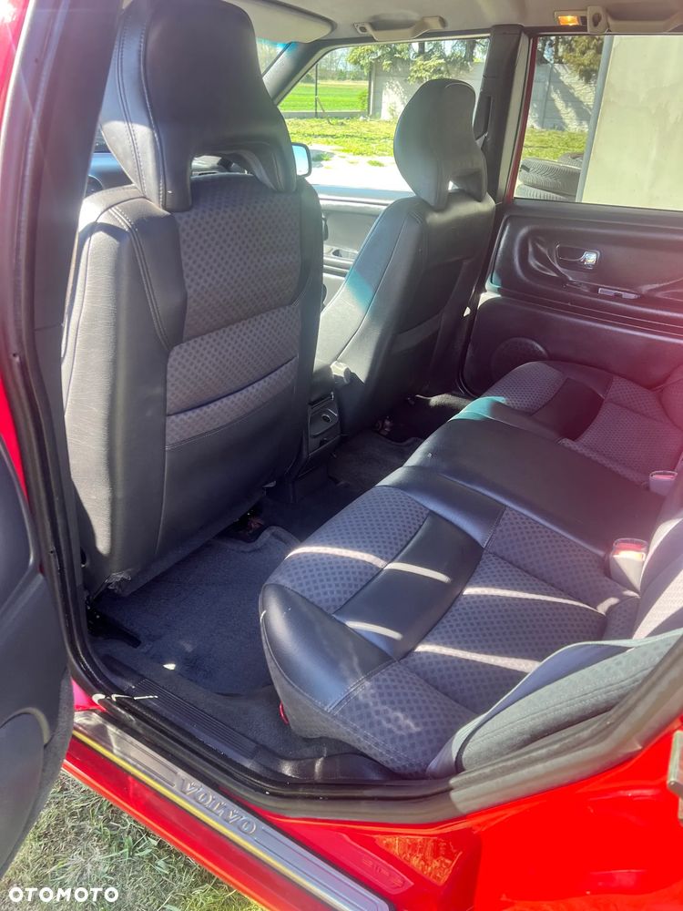 Volvo V70 2.4 T - 14
