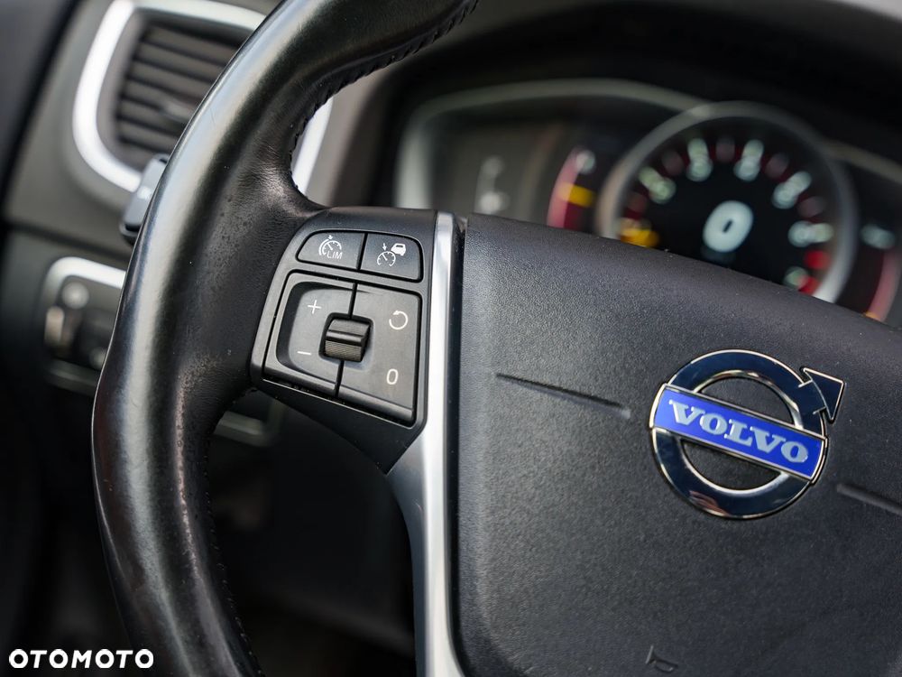Volvo S60 T3 - 33