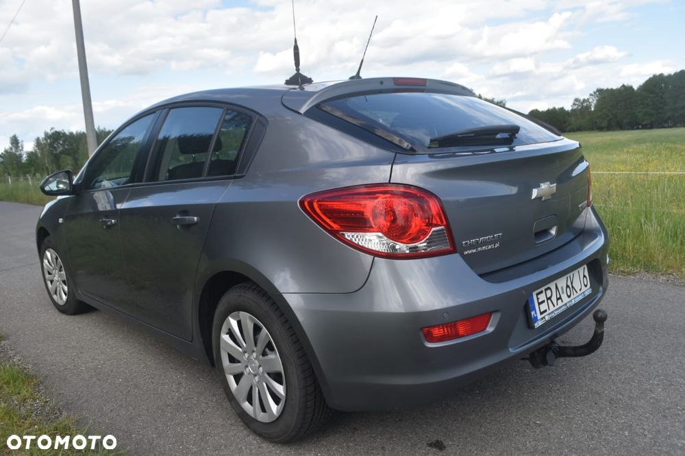 Chevrolet Cruze 1.8 LT - 6