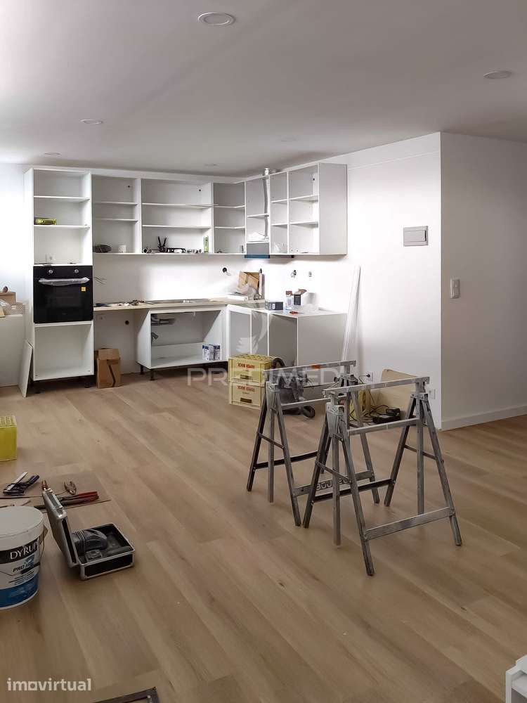T2+1 Moderno, Mobilado e Equipado | Design Contemporâneo e Pronto a... - Grande imagem: 5/19