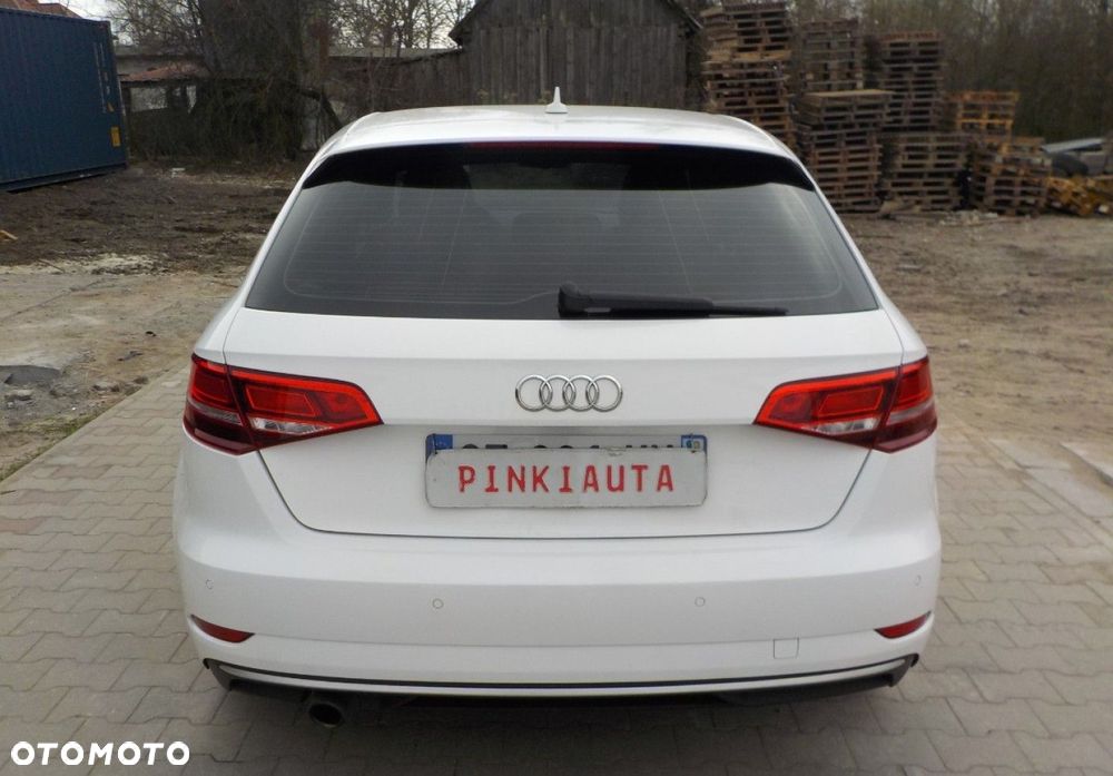 Audi A3 Sportback - 11