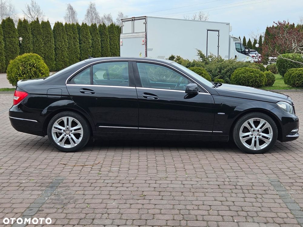 Mercedes-Benz Klasa C 180 CDI Avantgarde Edition - 4