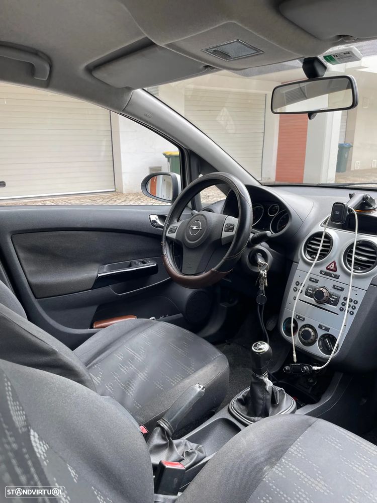 Opel Corsa - 27