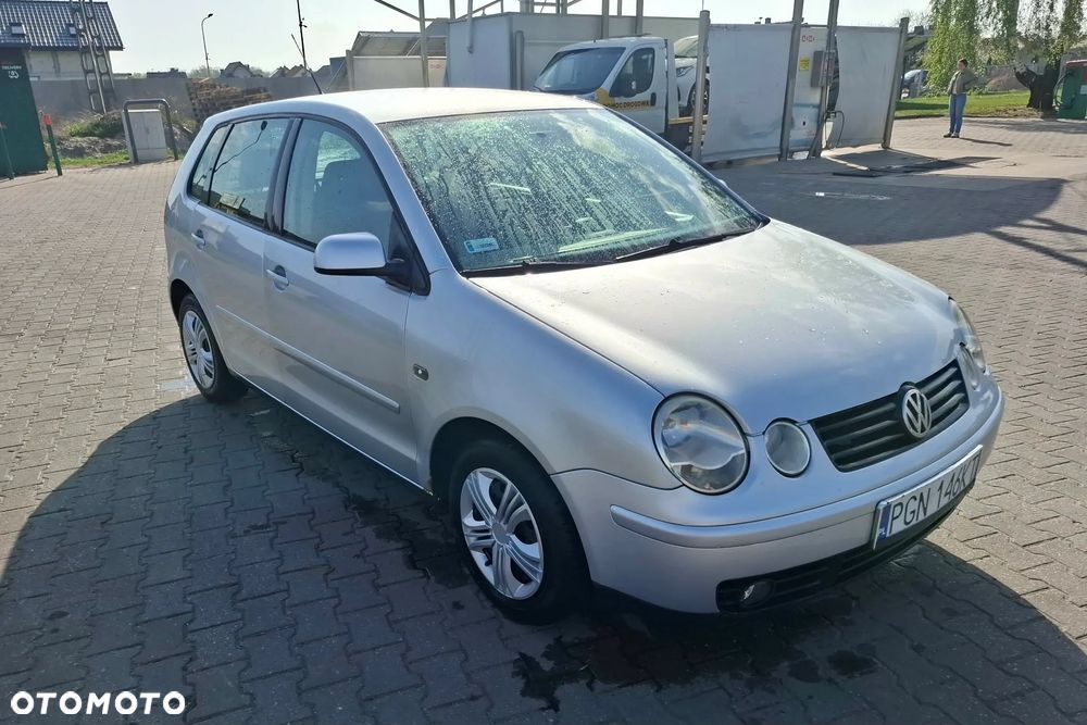 Volkswagen Polo - 4