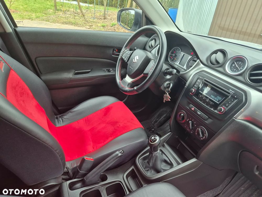 Suzuki Vitara 1.6 Comfort 2WD - 15