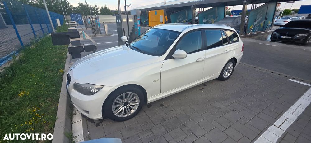 BMW Seria 3 318d - 20
