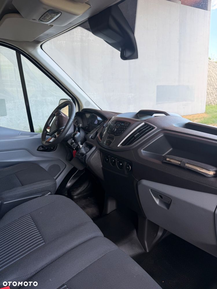 Ford Transit - 15