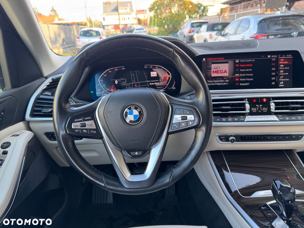 BMW X5 xDrive30d mHEV - 23