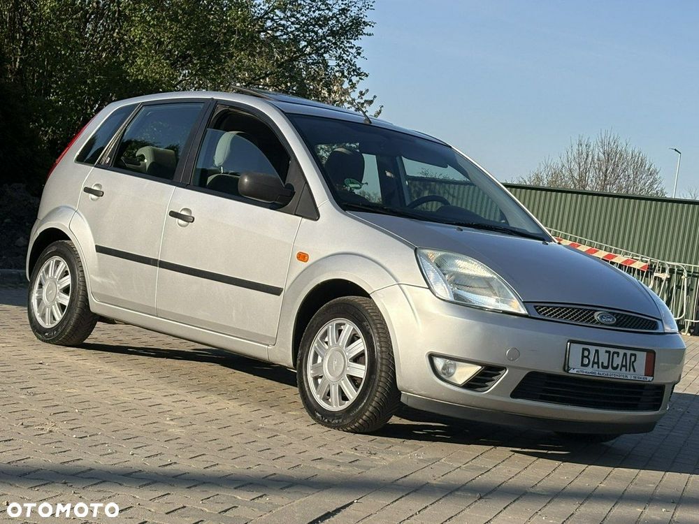 Ford Fiesta 1.4 Silver Magic - 8