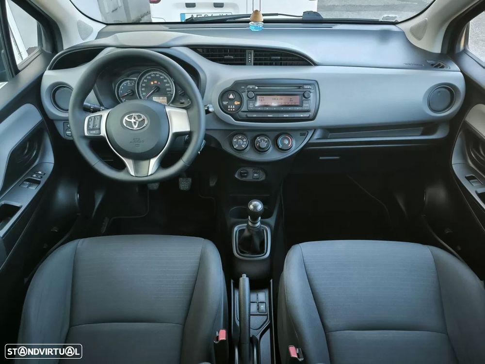 Toyota Yaris 1.4 D-4D ACtive+AC - 6