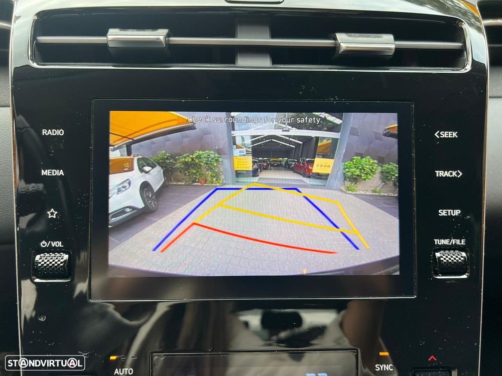 Hyundai Tucson 1.6 T-GDI HEV Premium - 28