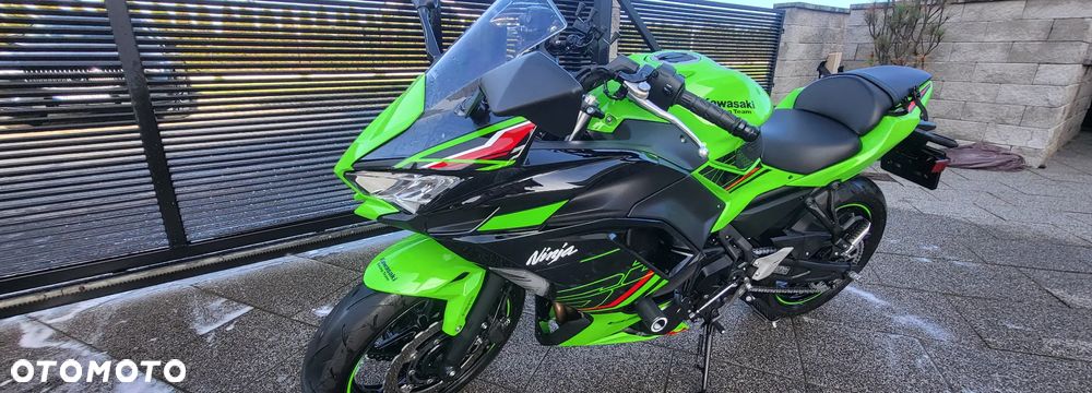 Kawasaki Ninja - 5