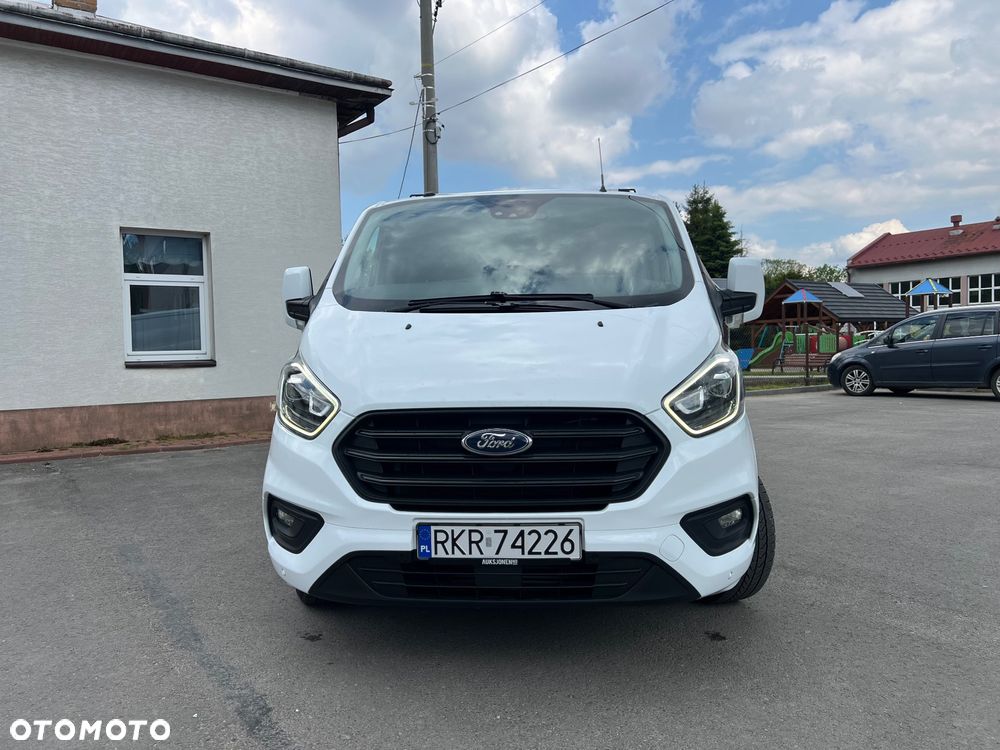 Ford Transit Custom - 11