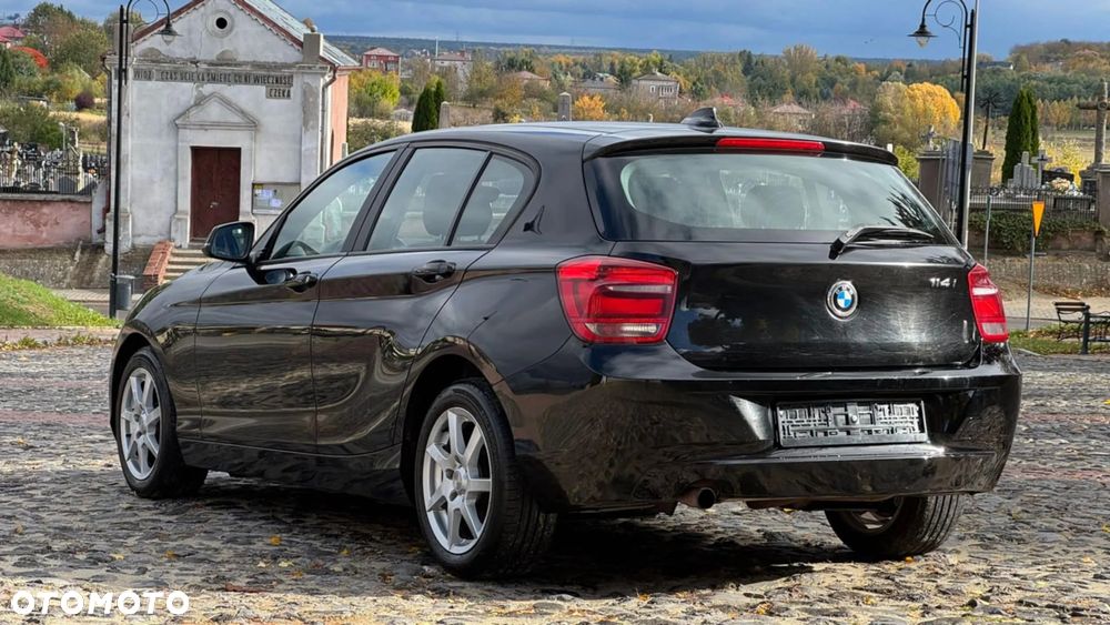 BMW Seria 1 114i - 26