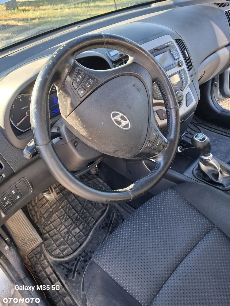 Hyundai i30 1.6 CRDi Base - 6