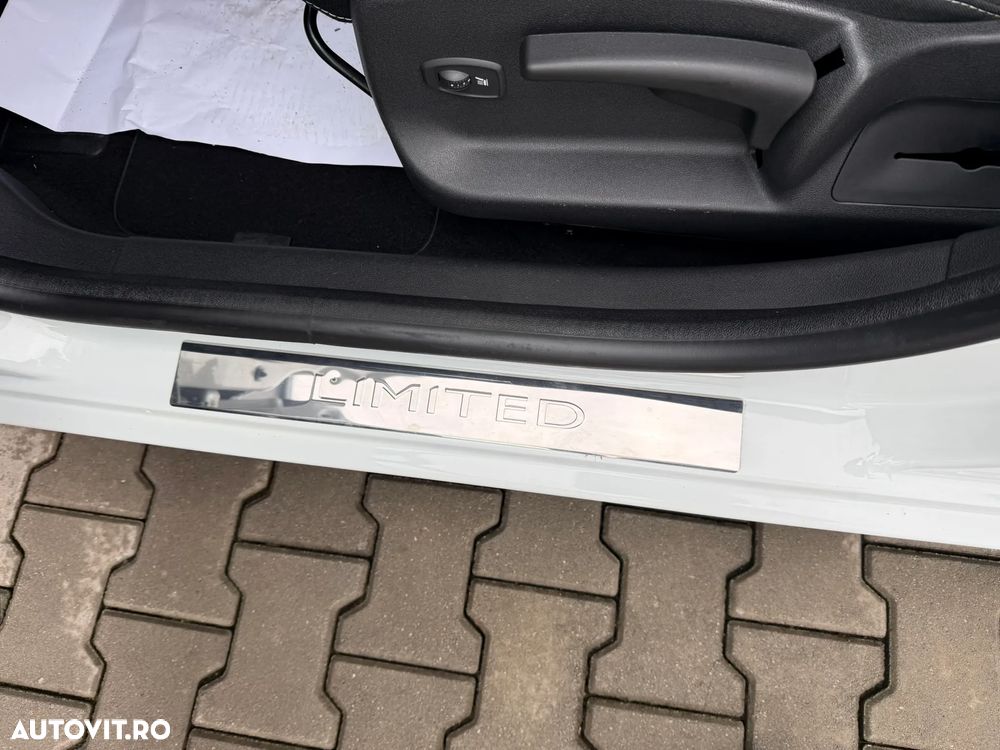 Renault Megane ENERGY dCi 110 LIMITED - 25