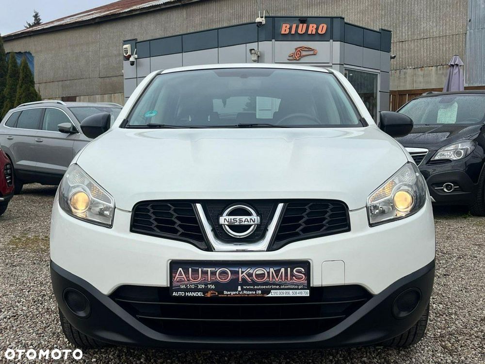 Nissan Qashqai 1.6 visia - 2