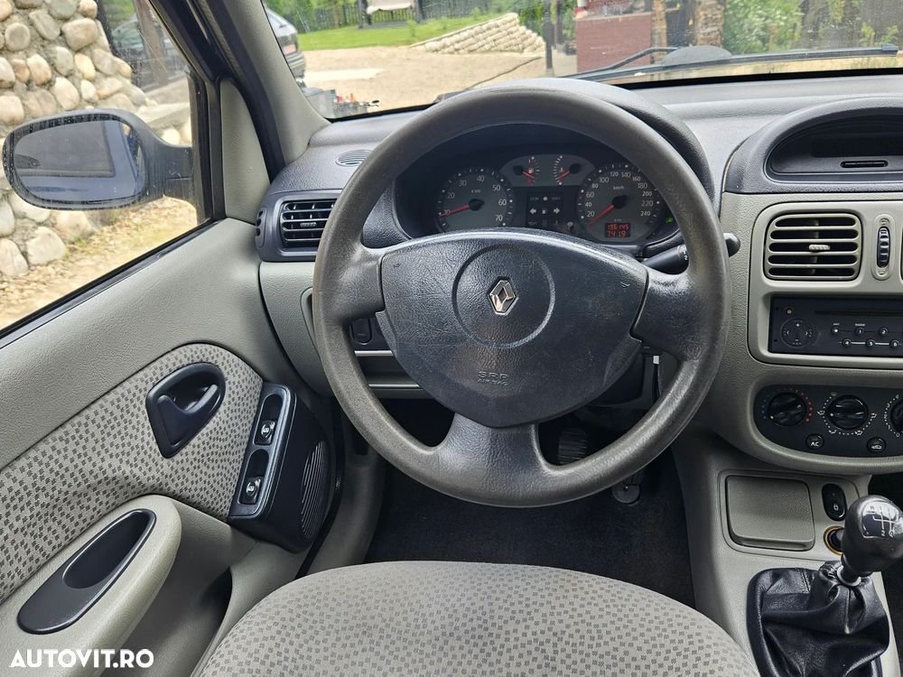 Renault Clio 1.4 Dynamique - 11