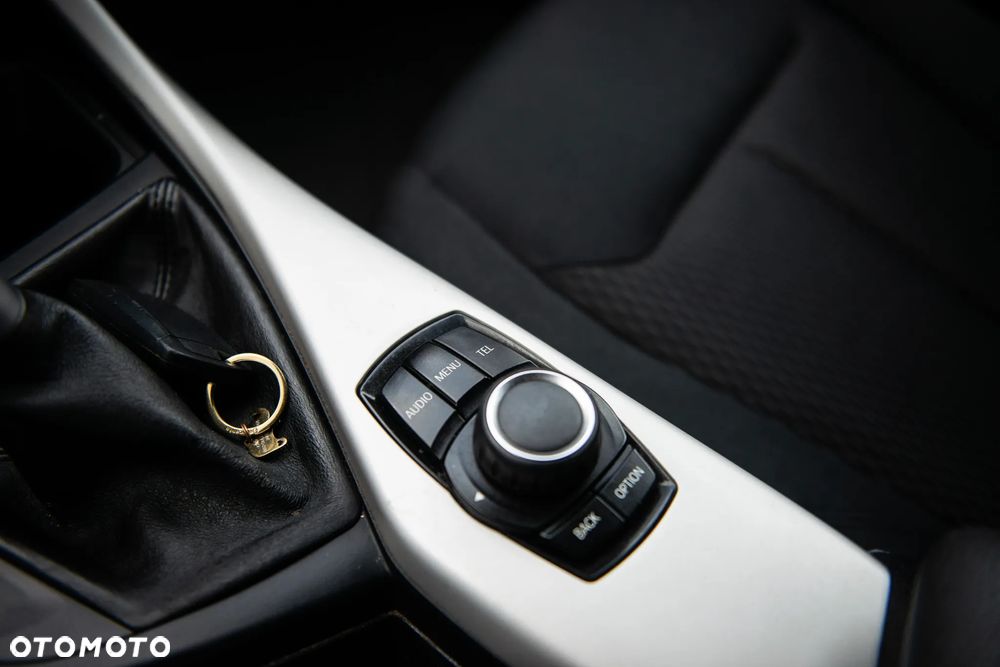 BMW Seria 1 118d M Sport - 30