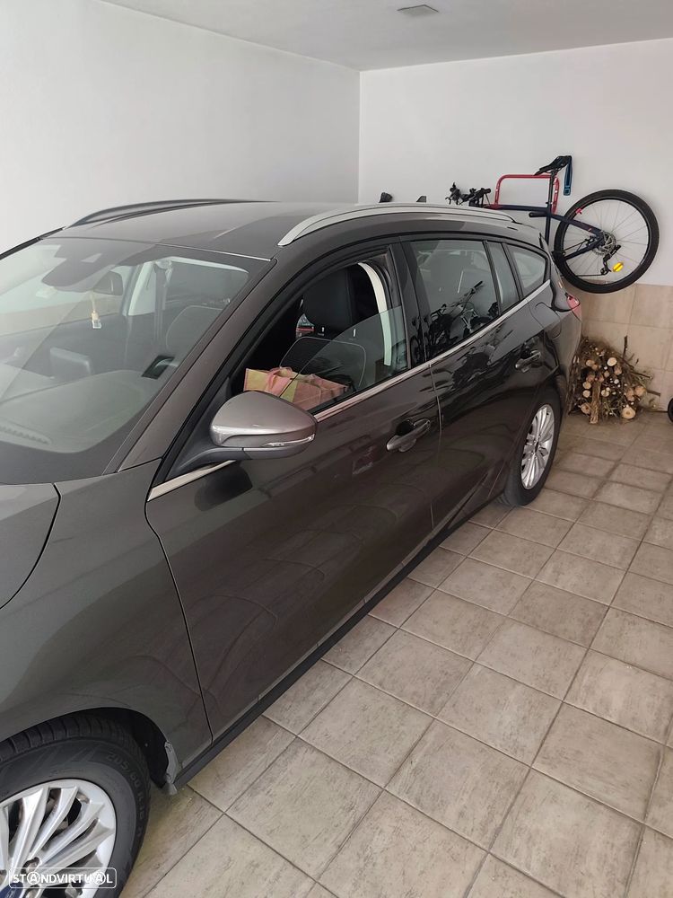 Ford Focus C-Max - 4