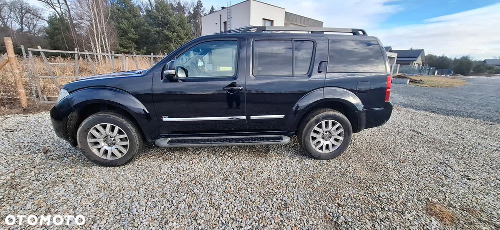 Nissan Pathfinder 2013 photo 2