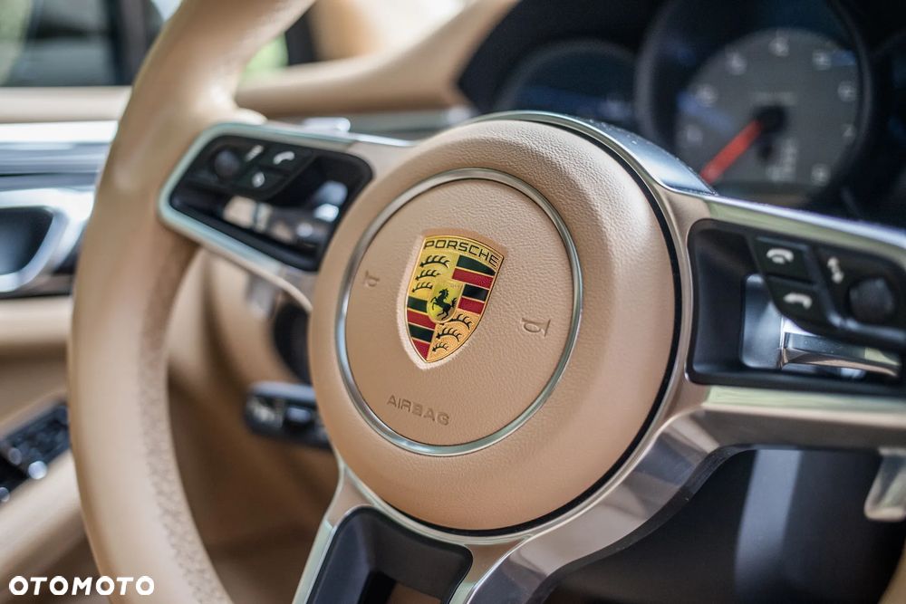 Porsche Macan - 9