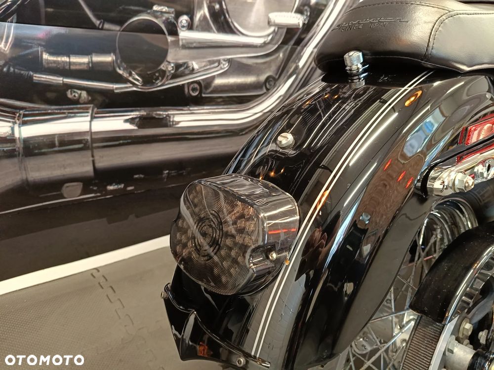 Harley-Davidson Sportster Custom 1200C - 21