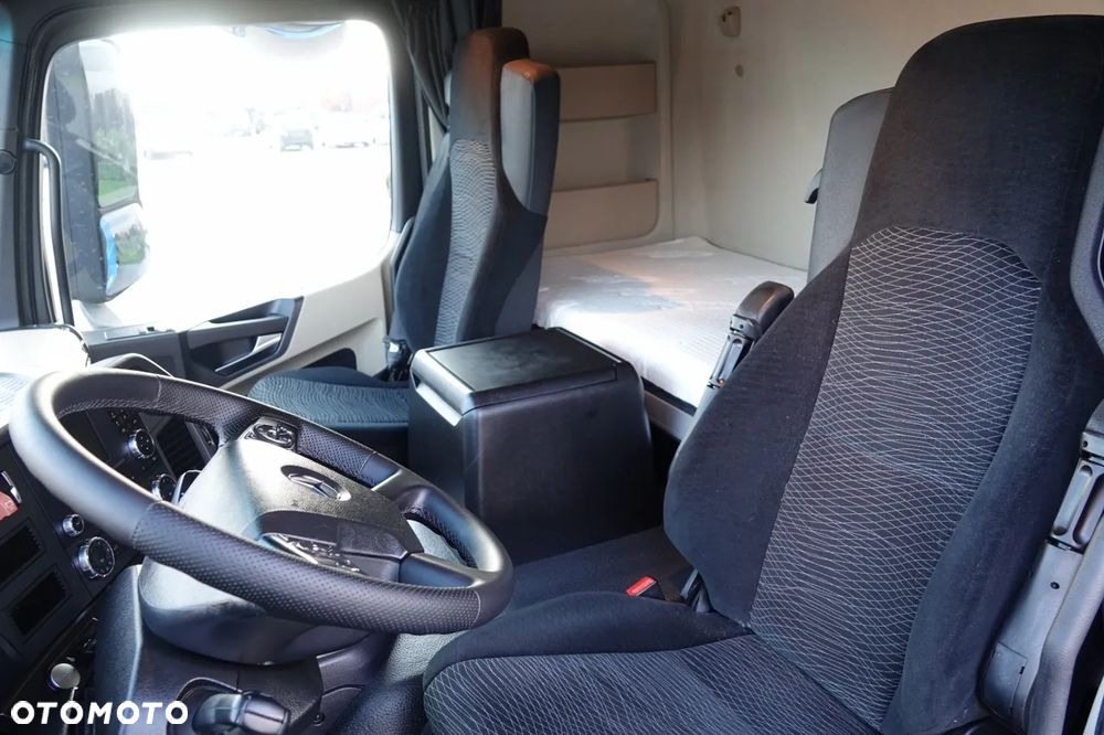 Mercedes-Benz ACTROS 1843 / PEŁNY ADR / ALUFELGI / EURO 6 / - 25