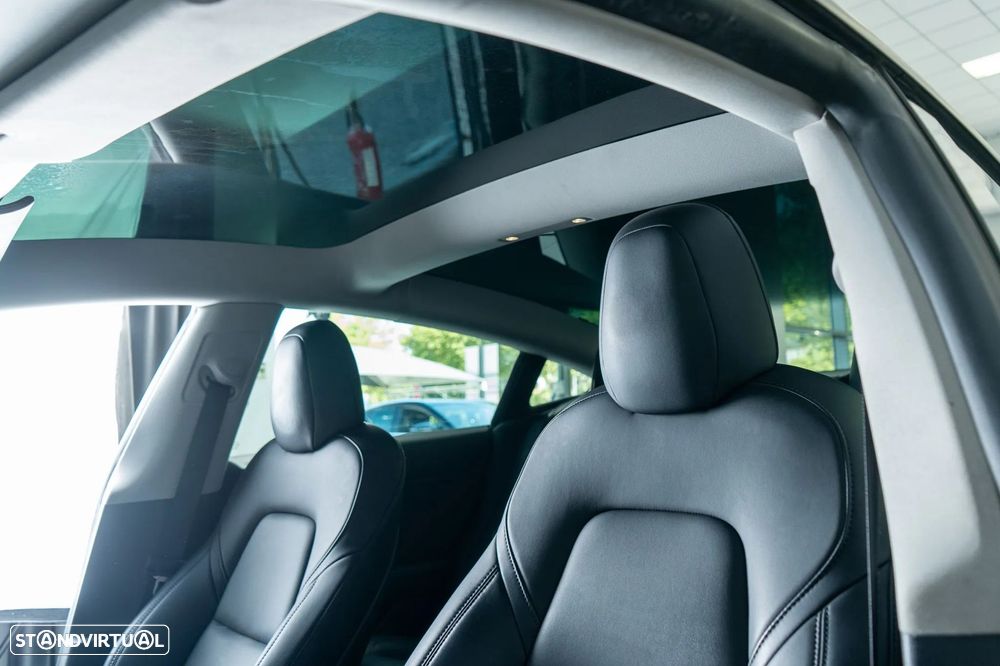 Tesla Model 3 Long Range AWD Dual Motor - 4