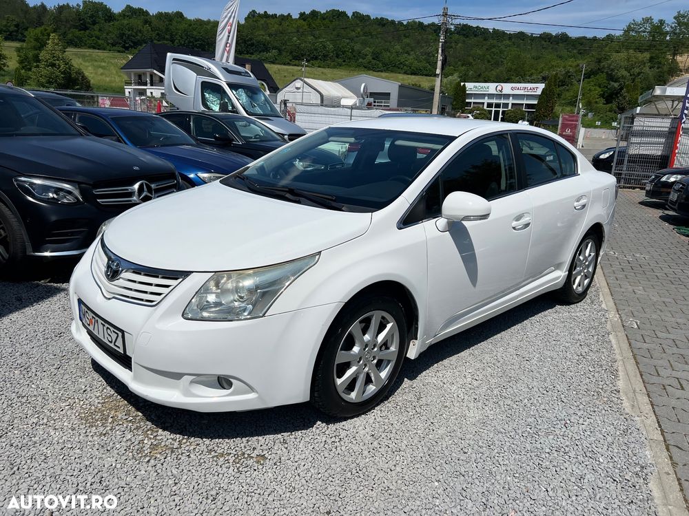 Toyota Avensis - 26