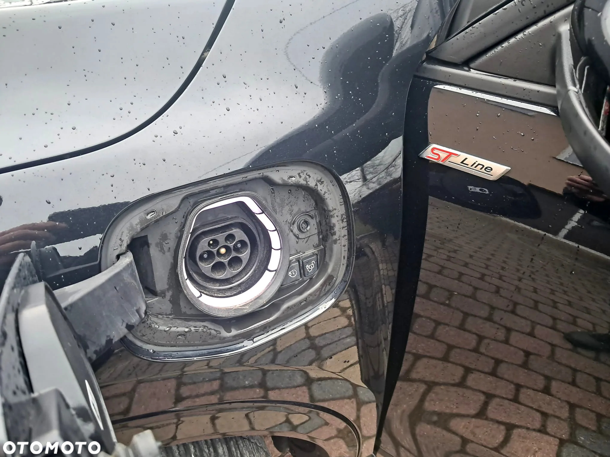 Ford Kuga 2.5 Duratec PHEV ST-LINE - 5