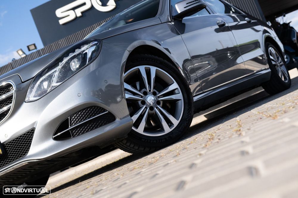 Mercedes-Benz E 300 - 4