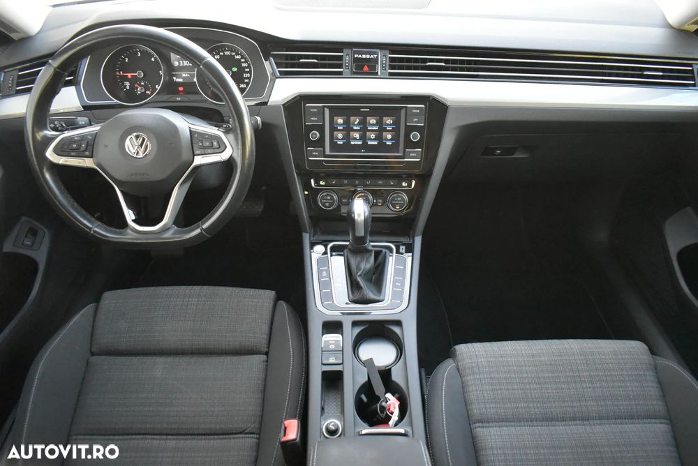Volkswagen Passat 2.0 TDI DSG Comfortline - 6