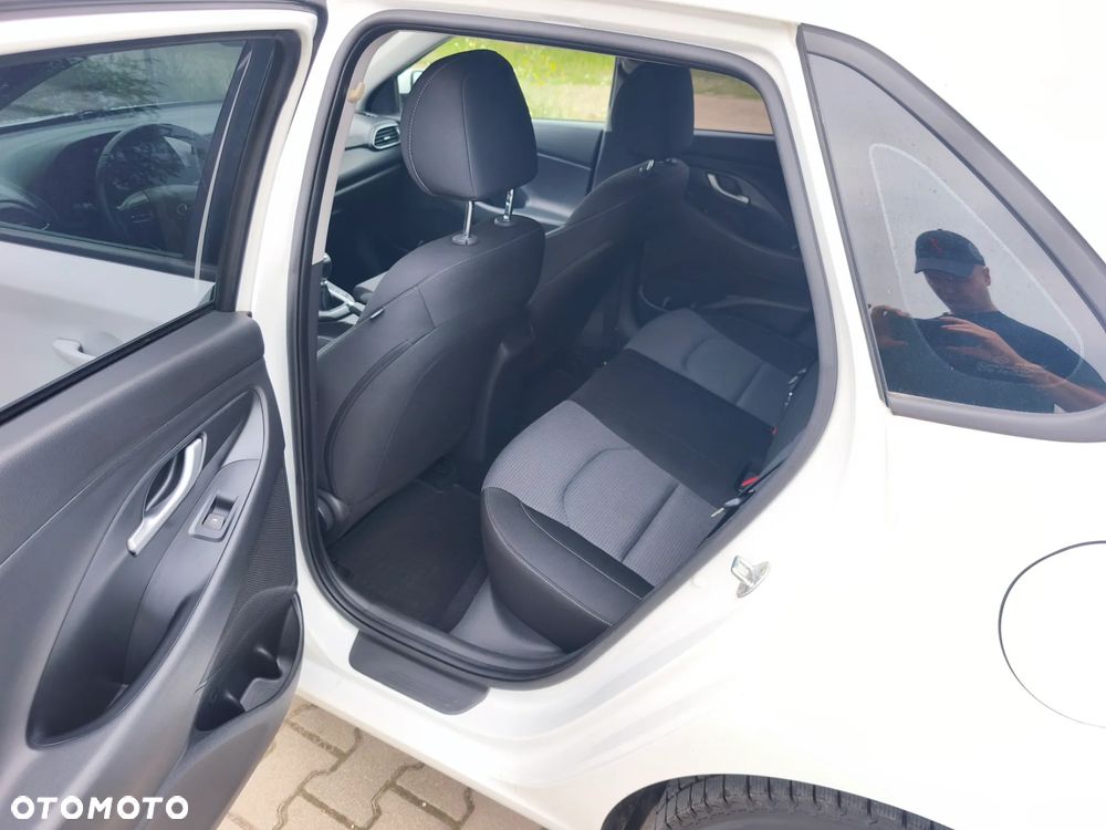 Hyundai i30 1.4 Comfort - 15