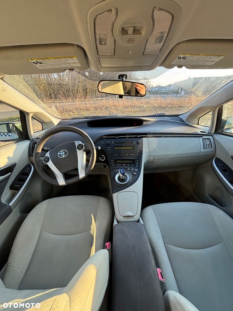Toyota Prius - 11