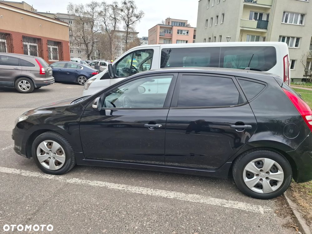 Hyundai i30 1.6 CRDi Classic - 4