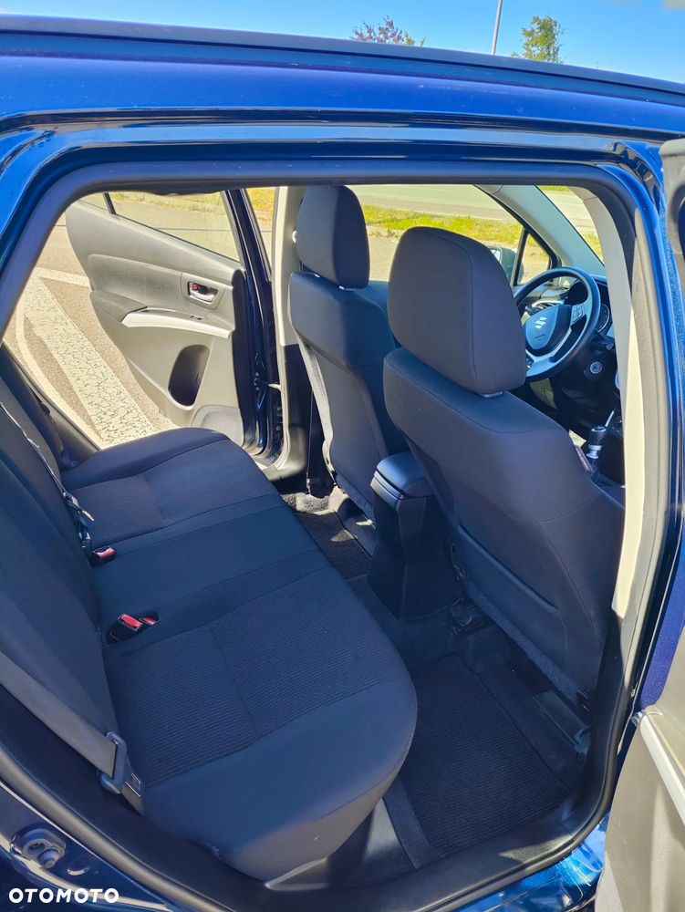 Suzuki SX4 - 8
