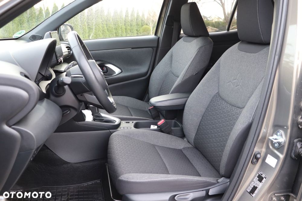 Toyota Yaris Cross 1.5 VVT-i Elegant - 11